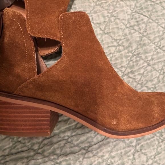 Steve Madden Lancaster suede bootie 6 - Picture 7 of 12